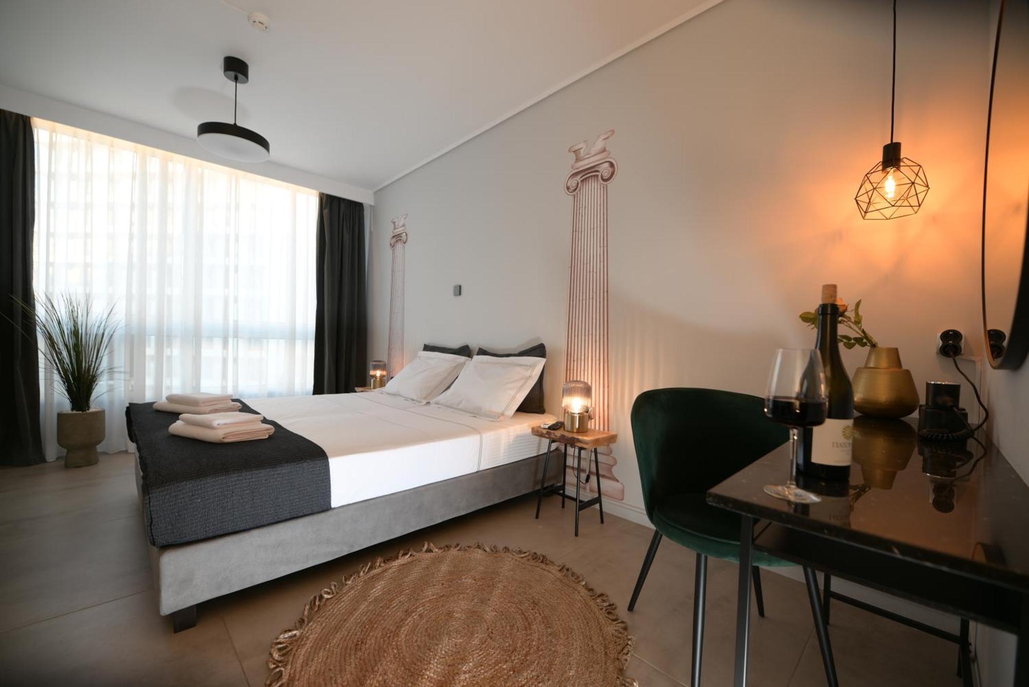 Host - Cadre De L' Acropole Apartment